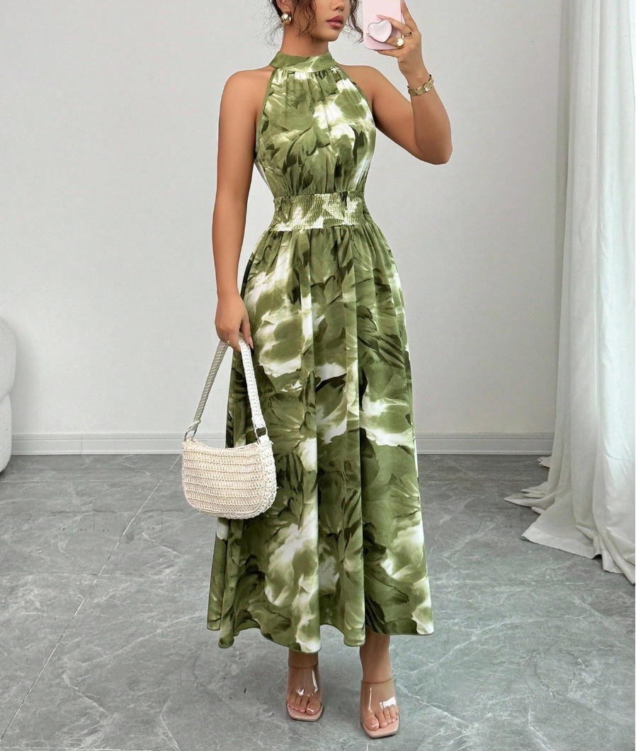 Robe sans manches cintrée à la taille avec des volants